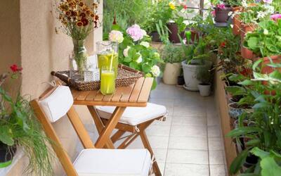  ایده هایی برای طراحی بالکن و تراس کوچک | تراس دل انگیز و شیک