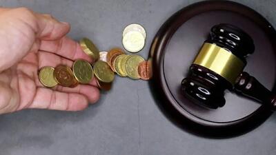  زنی که مهریه‌اش را اجرا گذاشت تا پدرشوهرش را تسلیم کند