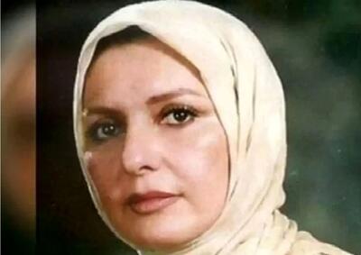  «منوچهر نوذری» در کنار «گوگوش» در مراسم عقد پسرش «ایرج نوذری»