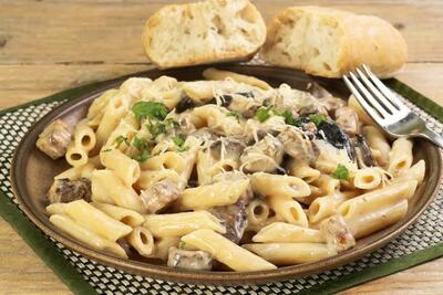  طرز تهیه پاستا پنه و آلفردو؛ یک زوج موفق و مشهور