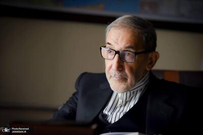  ولایتی به سفیر ارمنستان: با طرح ترامپ درباره قفقاز مخالف هستیم؛ این همان پروژه دالان زنگزور است که تنها نام آن تغییر کرده و در قالب ورود شرکت‌های آمریکایی به ارمنستان دنبال می‌شود/ باز شدن پای آمریکا به مرزهای ایران تبعات امنیتی روشنی دارد