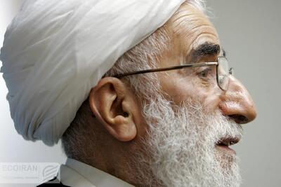  آیت‌الله جنتی: دلسوزی ریاکارانه سردمداران آمریکا برای مردم ایران در حالی است که فشار تحریم‌های ظالمانه را بر دوش مردم ایران تحمیل کرده‌اند