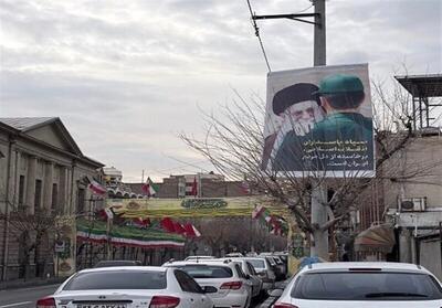  نصب بنر حمایت از سپاه مقابل سفارتخانه‌های فرانسه و ایتالیا