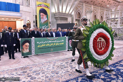  تجدید میثاق مدیرعامل و اعضای هیات مدیره بانک کشاورزی با آرمان های امام خمینی (س)