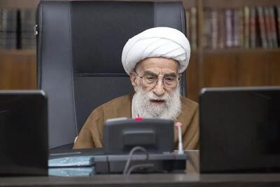  آیت الله جنتی در راهپیمایی ۲۲ بهمن تهران (عکس)