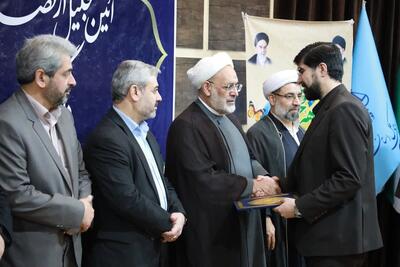  رئیس کل دادگستری استان سمنان: جشنواره تجلیل از آرا قضایی برتر، نمادی از دقت علمی و تسلط قضایی در مسیر صیانت از حقوق مردم است