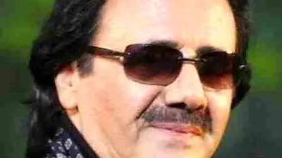  دانلود آهنگ معین / ترانه محبوب عاشق گیست منم