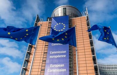  واکنش اتحادیه اروپا به فشار پاریس برای استعفای آلبانیز: تصمیم با سازمان ملل است