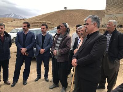  فرماندار سنندج: رفع مشکل آب آشامیدنی روستای سنگ‌سفید در اولویت است