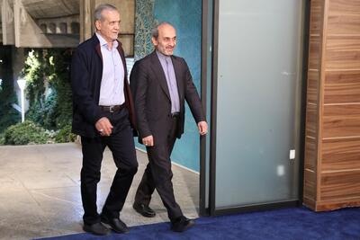  سکوت یک‌ساله پزشکیان شکست/ پیام واضح صدا و سیما به پاستور/ احساس قدرتی که صداوسیما در برابر رئیس جمهور دارد