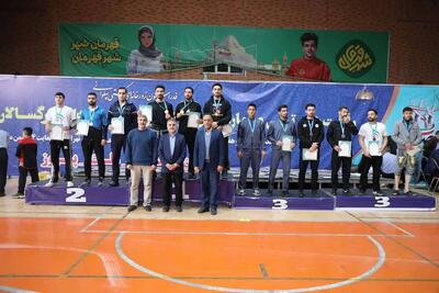  درخشش پهلوانان استان مرکزی در رقابت‌های زورخانه‌ای بزرگسالان کشور