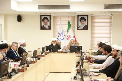  استاد حوزه علمیه: مرکز تحقیقات مجلس باید نقطه عزیمت تقنین باشد