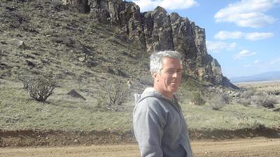  آمریکایی‌ها درباره اسناد اپستین چه فکر می‌کنند؟