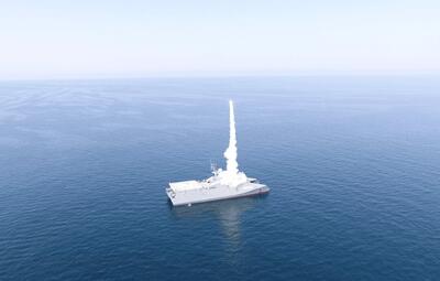  چرا آمریکایی ها باید از موشک تازه ایرانی بترسند؟ | این موشک معادلات در تنگه هرمز را تغییر می دهد