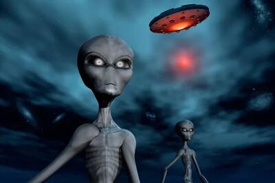  ببینید | جملات عجیب نماینده کنگره آمریکا: آدم فضایی‌ها در پنج نقطه از سواحل سن‌دیگو پایگاه دارند