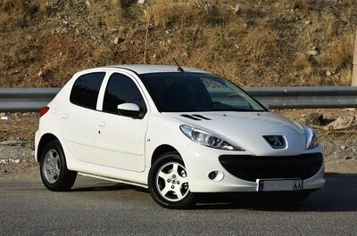  کاهش قیمت پژو ۲۰۷ در بازار آزاد / خریداران پژو ۲۰۷ ضرر کردند! + جدول اسفند ۱۴۰۴