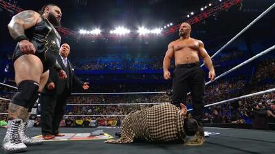  تلاش شبانه‌روزی دو سوپراستار WWE برای رسیدن به رسلمنیا؛ رالینز و بریکر پای پیاده به دنبال قطار