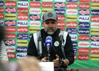  نصرتی: دلم برای بازیکنانمان می‌سوزد، همین!