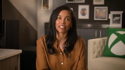  سارا باند سکوت خود را بعد از جدایی‌ از ایکس باکس شکست | گیمفا