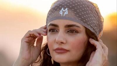  عکس| سفر زمان؛ چهرۀ «لیندا کیانی» 36 ساله و مادر دوقلو های دوست داشتنی در پشت صحنه سریال «چرخ فلک»؛ سال 95 / خانم بازیگر چه قدر متفاوت شده