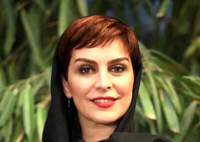  سفر در زمان؛ «ماهچهره خلیلی» در 26 سالگی و در پشت صحنه اولین فیلم اش؛ سال 81