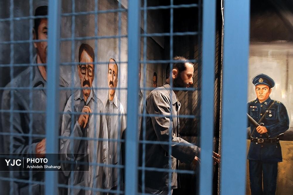 افتتاح  اتاق ملاقات  ساختمان موزه زندان باغ موزه قصر