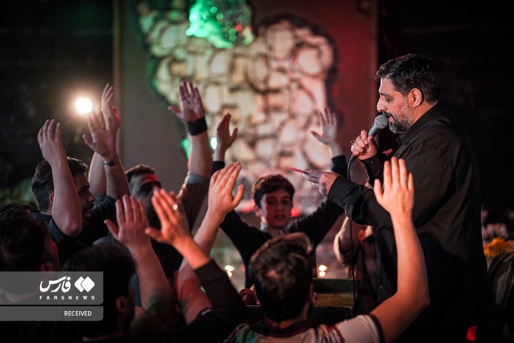 مناجاتخوانی در مسجد سوخته