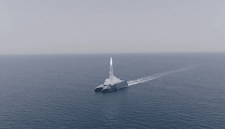 دفاع از آسمان در دریا | جدیدترین موشک پدافندی کشور چه مشخصاتی دارد؟