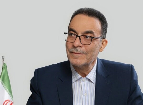 ابراهیمی: تغییر سوخت در نیروگاه شازند با مدیریت بهینه امکان‌پذیر است