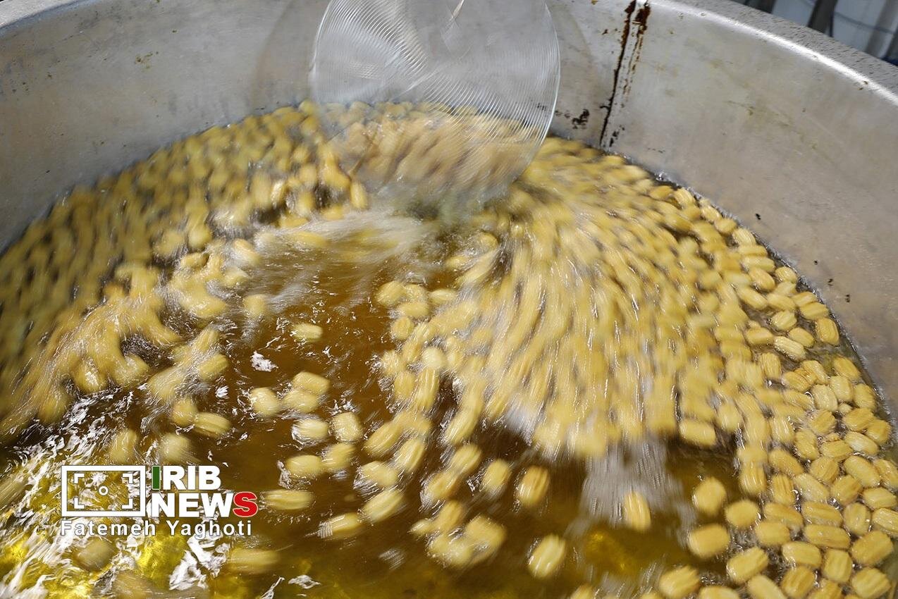 کارگاه پخت زولبیا و بامیه در کیش