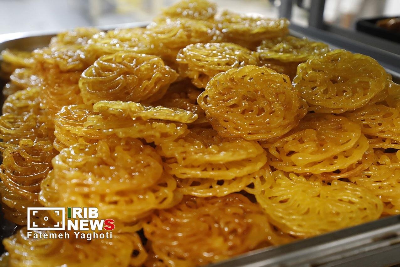 کارگاه پخت زولبیا و بامیه در کیش